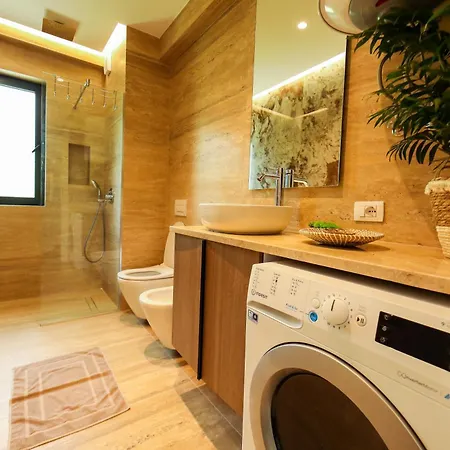 Nova Luxury