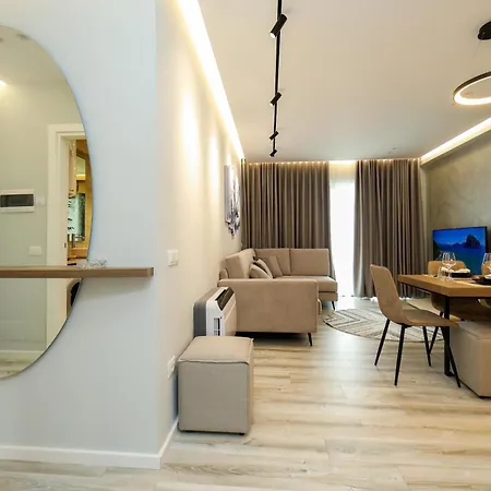Nova Luxury Hébergement de vacances Vlorë