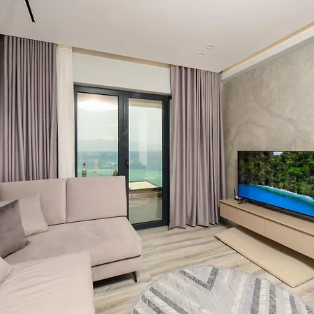 Nova Luxury